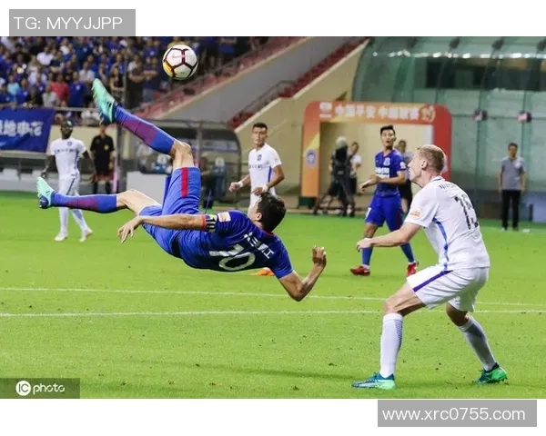 足球神奇操作集锦绝技展示 球星们的惊艳瞬间挑战极限技艺