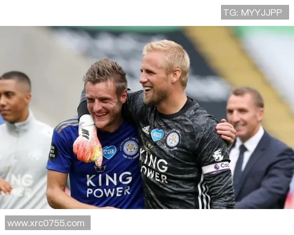 文凭足球巨星之路从草根到巅峰的传奇人生 文凭足球巨星之路从草根到巅峰的传奇人生